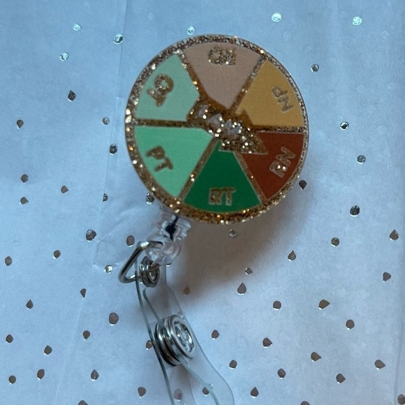 Badge Reel Spin Wheel RN - Alligator Clip - Picture 1 of 3